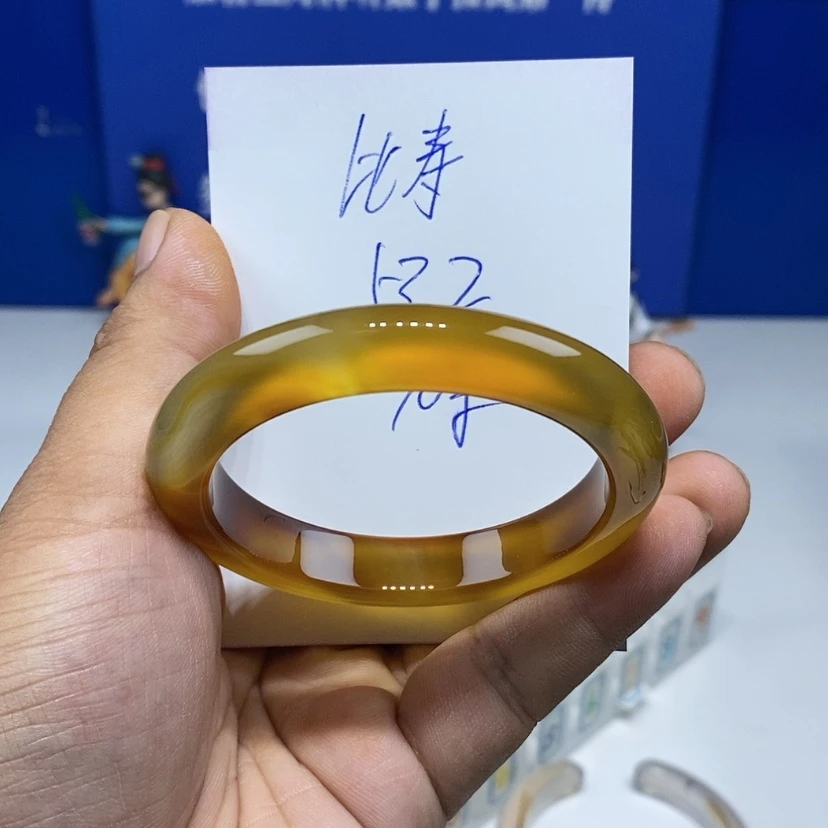 【闪购商品】玛瑙/玉髓手镯未镶嵌比*