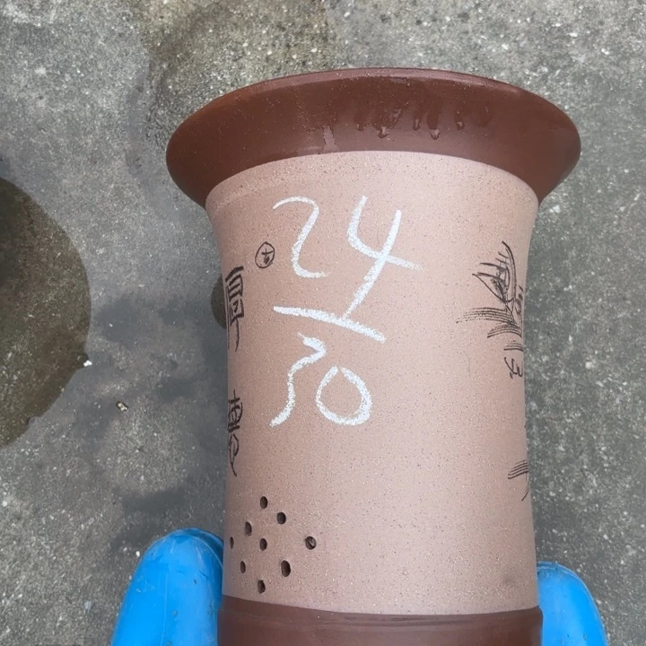 紫砂花盆紫砂的花