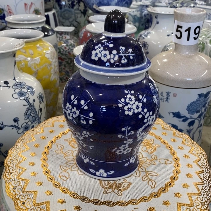 摆件手绘陶瓷茶叶罐子