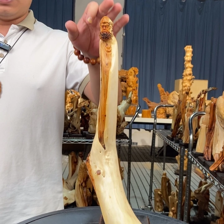 柏木（崖柏）随型摆件