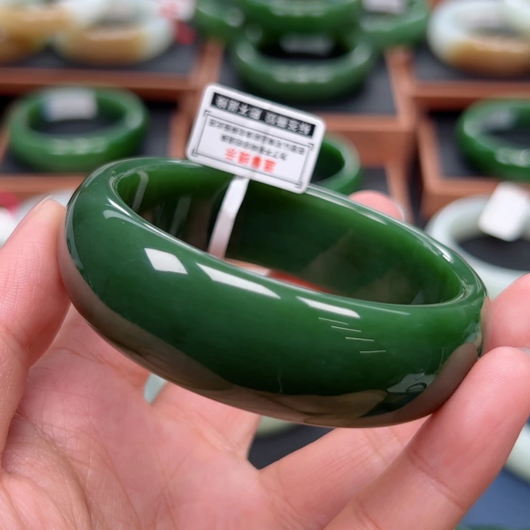 未镶嵌手镯和田玉（碧玉）5960