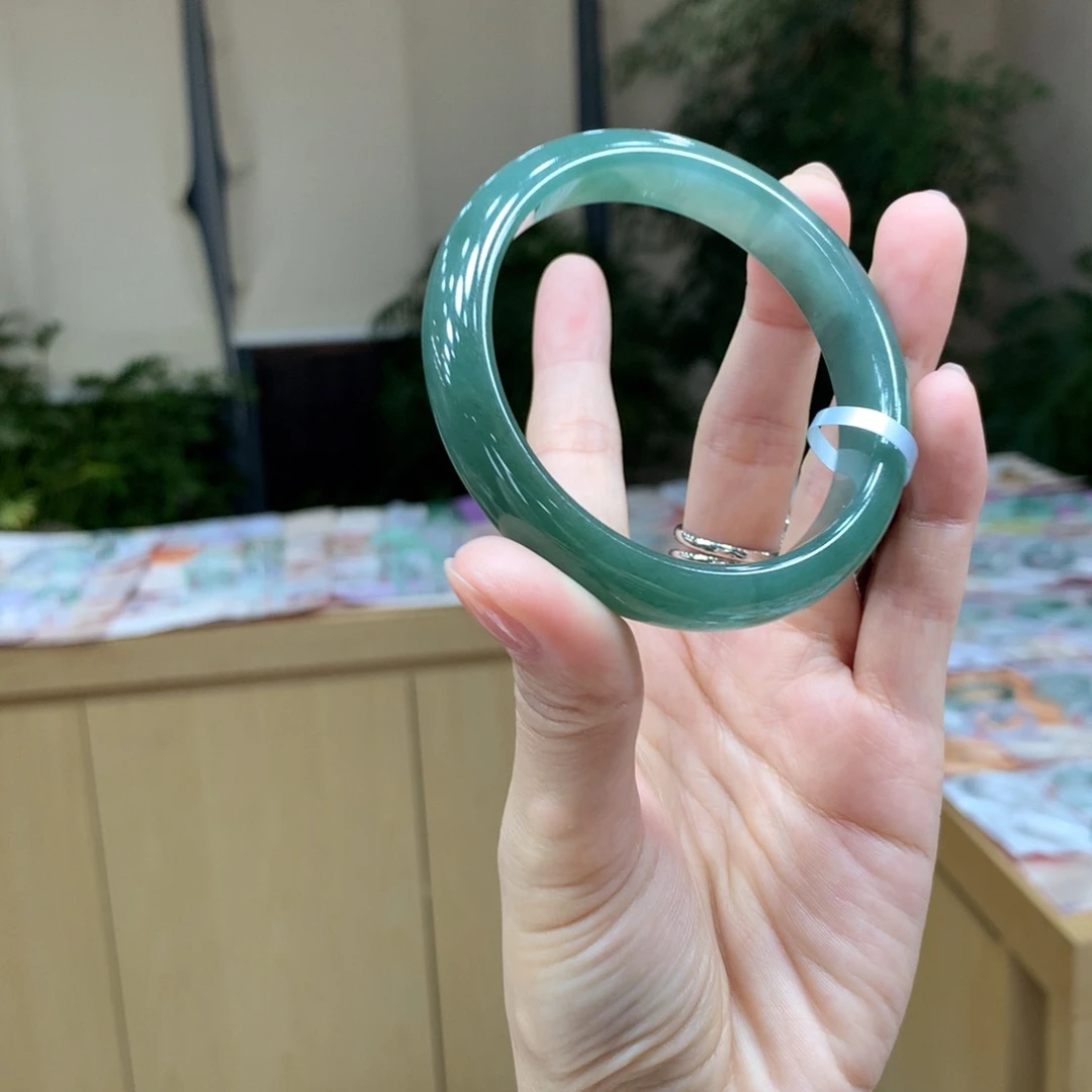 未镶嵌手镯翡翠不退不换