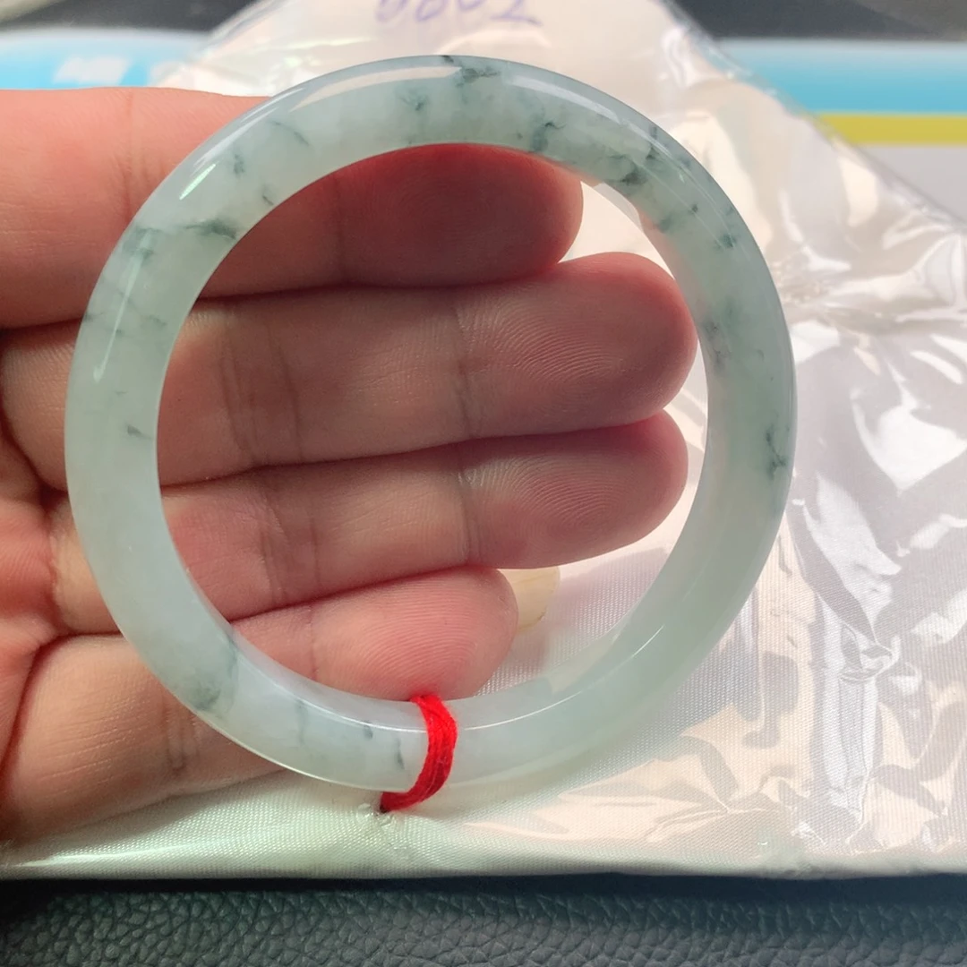 翡翠手镯未镶嵌0602号