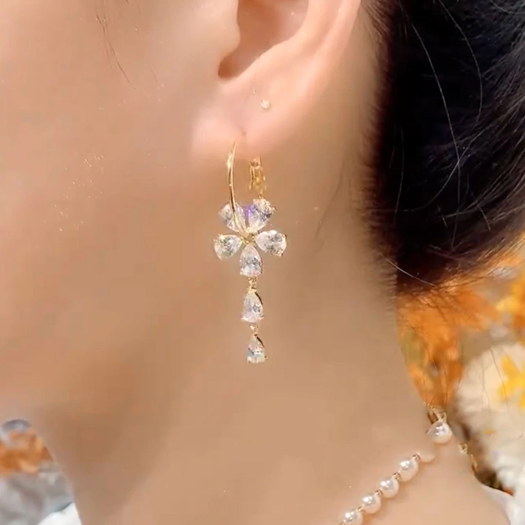 铜合金耳饰 蝴蝶水滴耳扣2025新款欧美冷淡风耳坠百搭流行耳饰女
