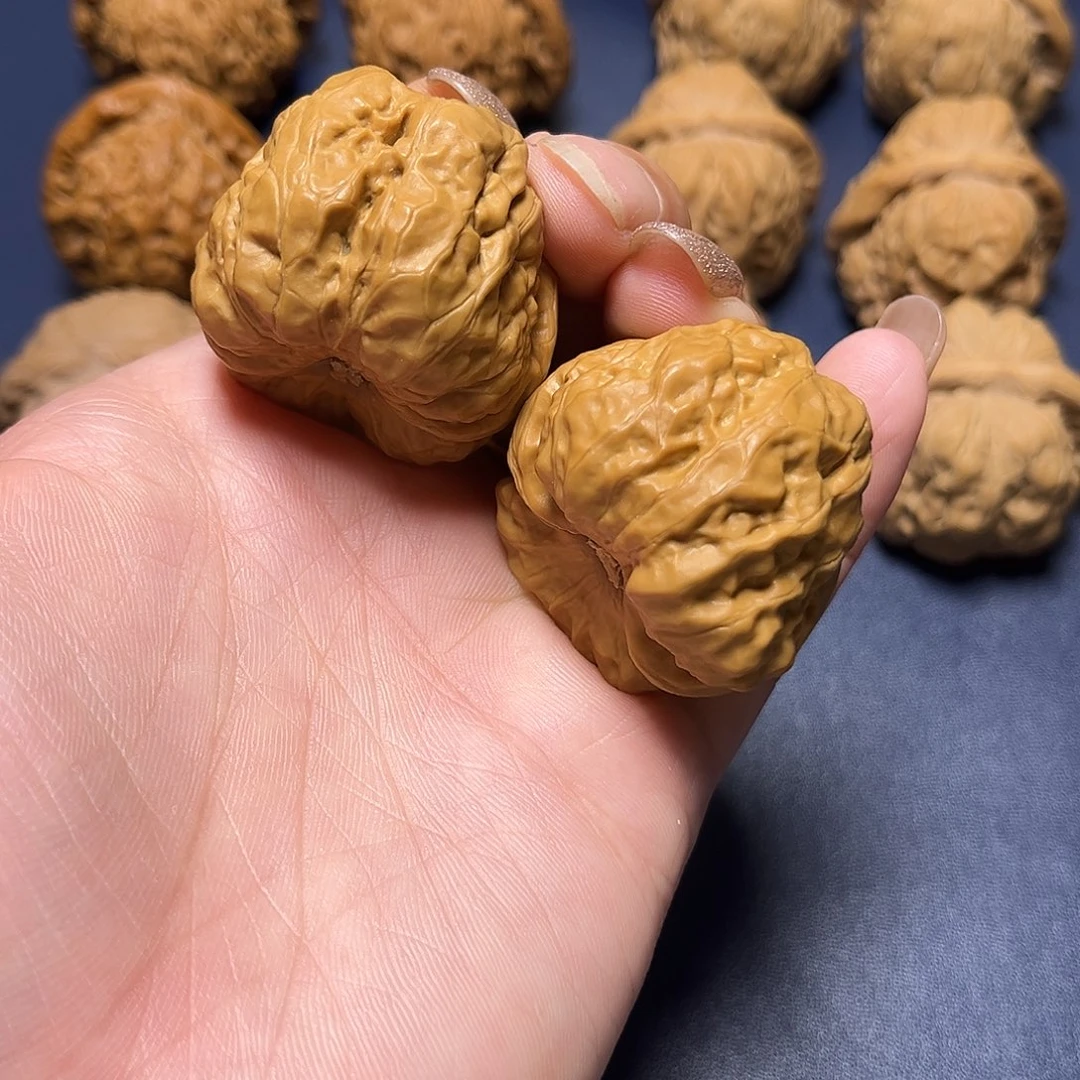 文玩核桃吊坠哇哇哇36