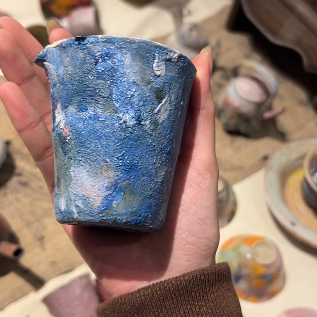 陶瓷。      陶瓷。
