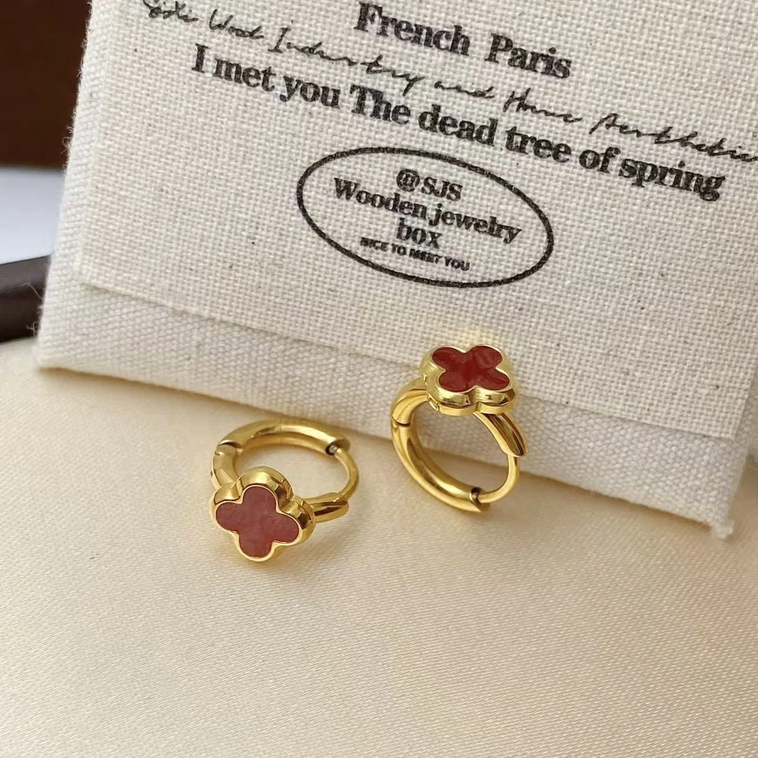 钛钢耳饰 佳佳（V52） 红色小四叶草耳扣耳环