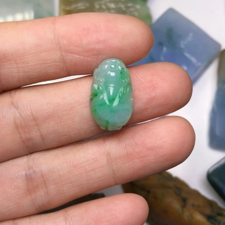 颈饰未镶嵌翡翠缅甸天然翡翠吊坠牌子珠子平安扣