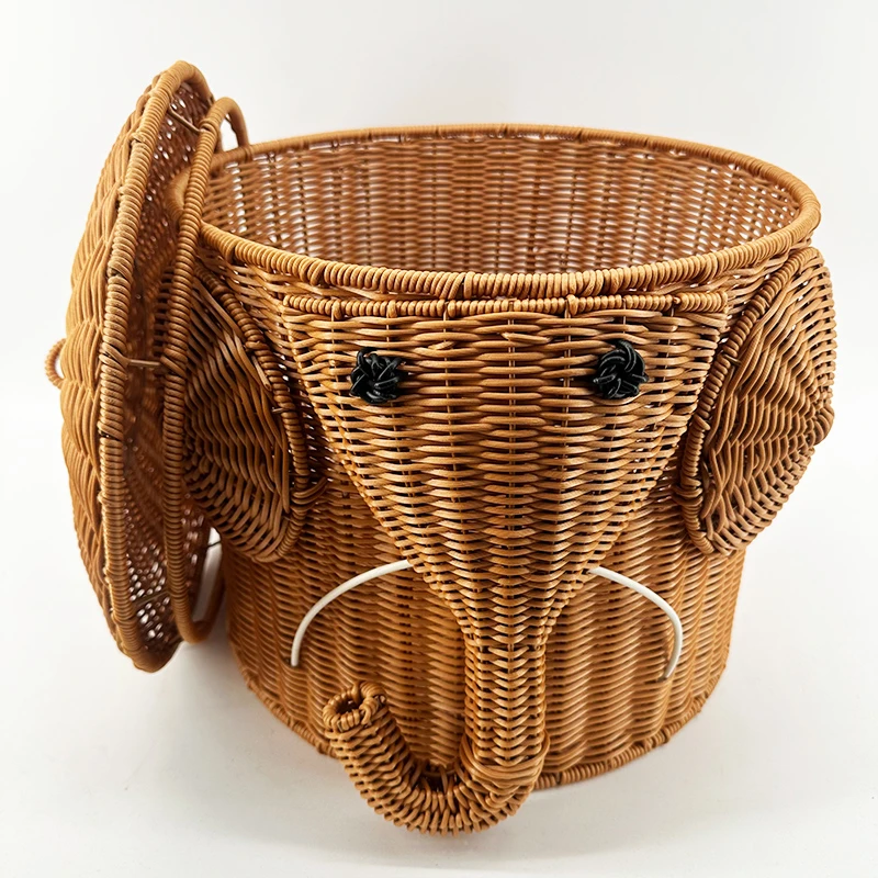 H57（捡漏）棕色带盖大象造型收纳筐家用手工编织大号35*35