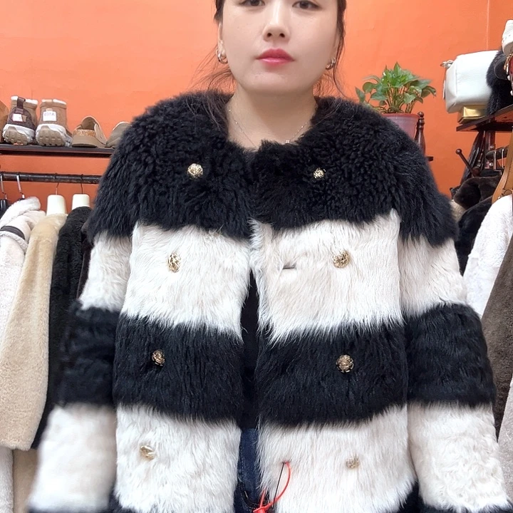 头层牛皮革皮毛一体的设计风格和款式