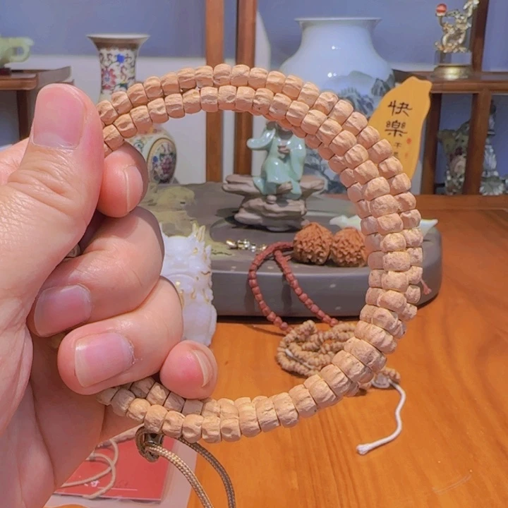 柏香籽/百香籽吊坠惊*