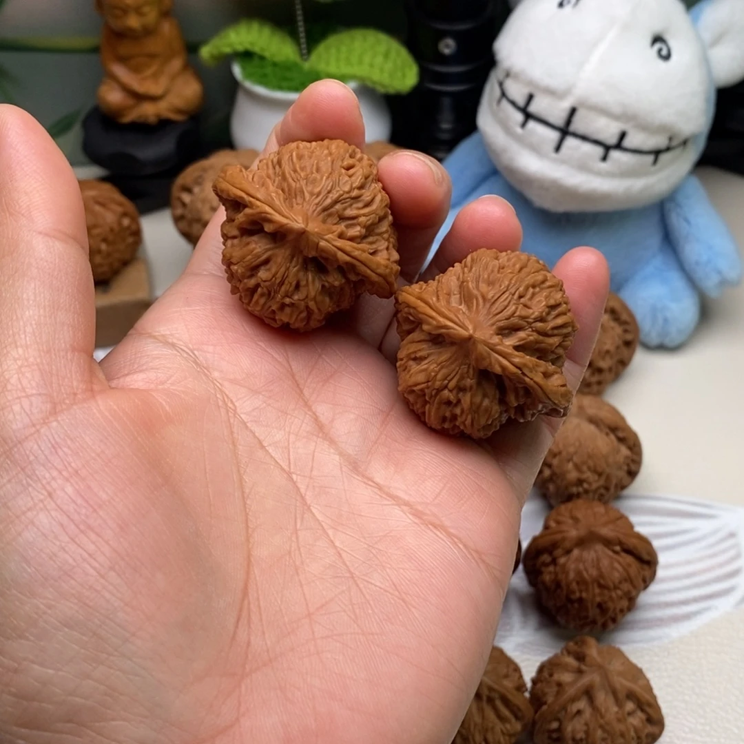 文玩核桃吊坠南疆石38.5