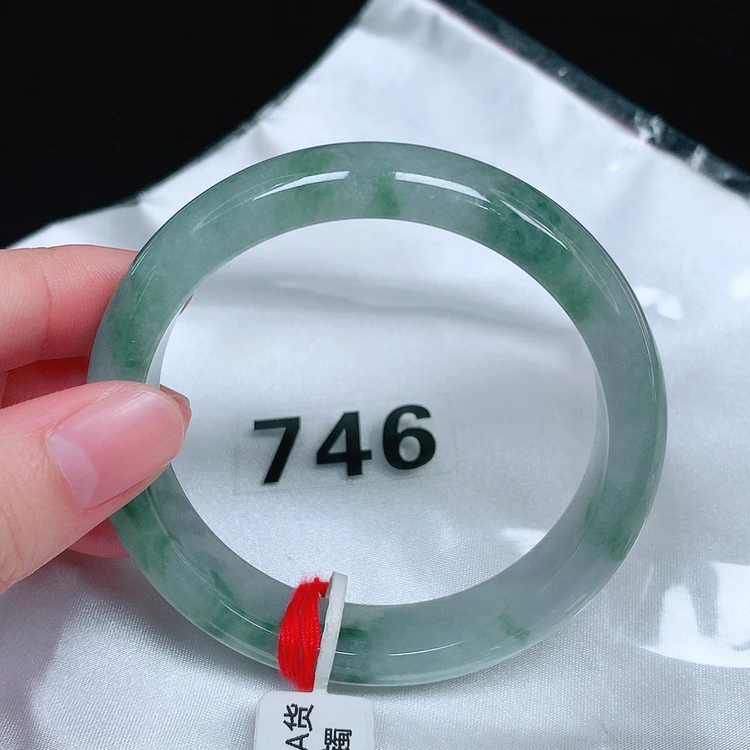 未镶嵌手镯翡翠翡翠手镯未镶嵌