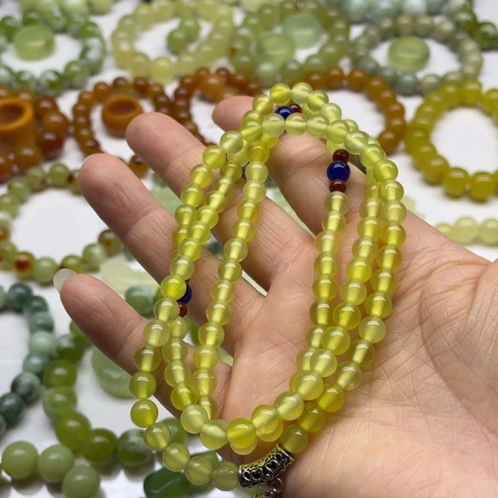 蛇纹石玉手串未镶嵌