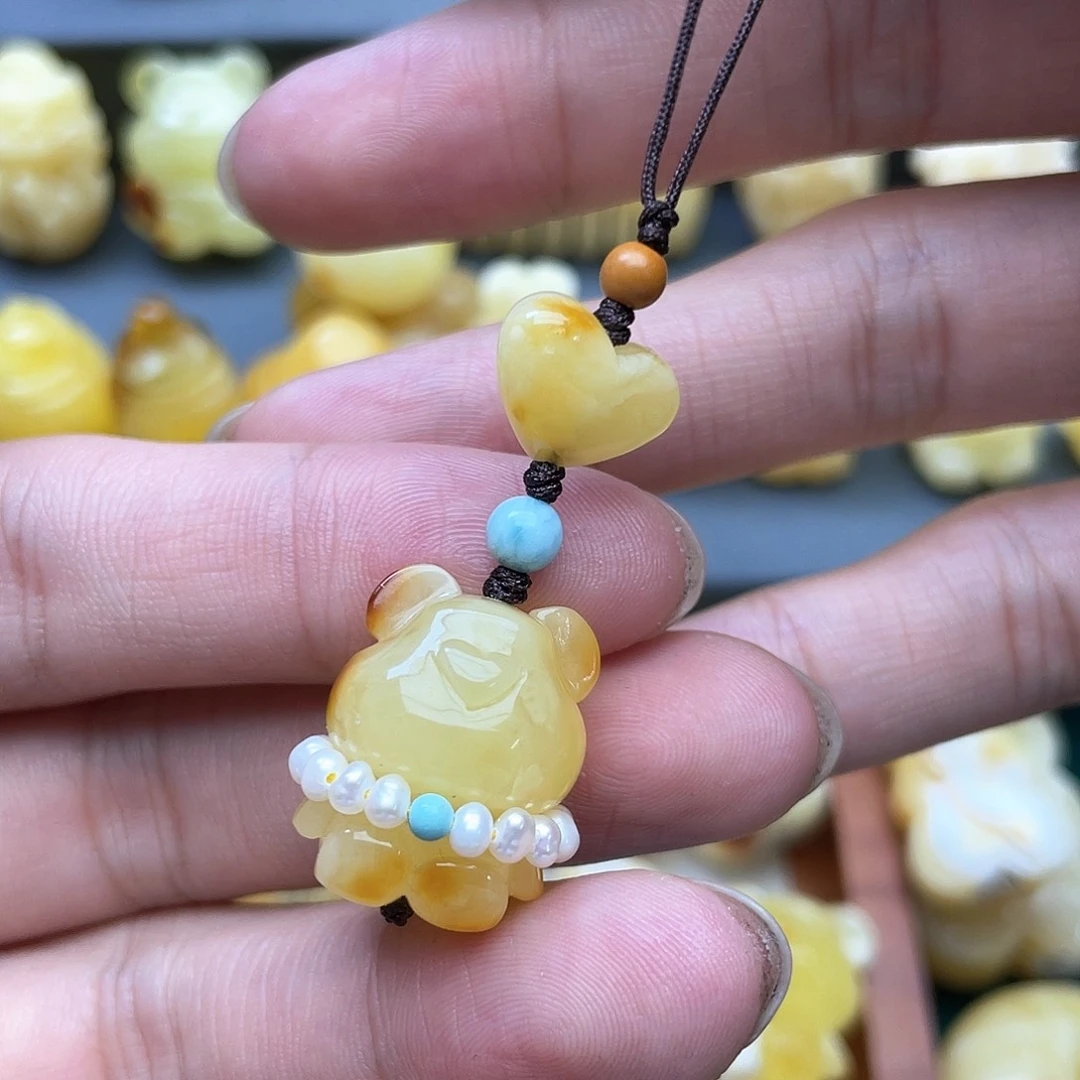 琥珀裸石未镶嵌蜜蜡