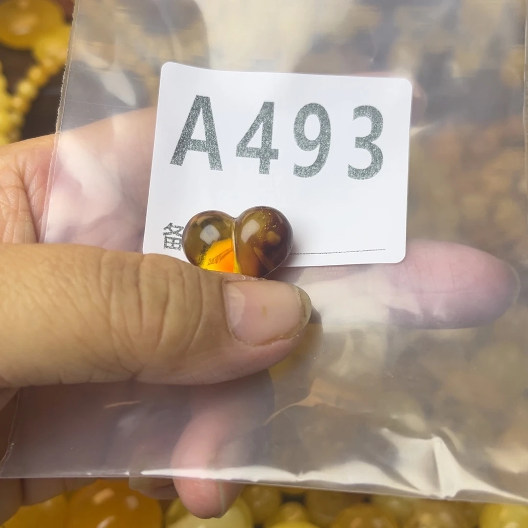 琥珀未镶嵌珠宝奇石微瑕小坑20