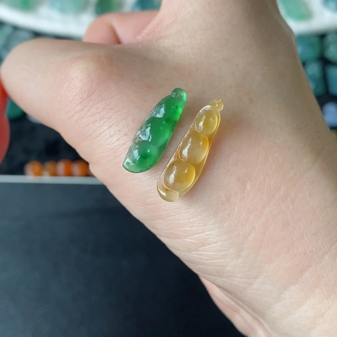 定制翡翠未镶嵌豆子