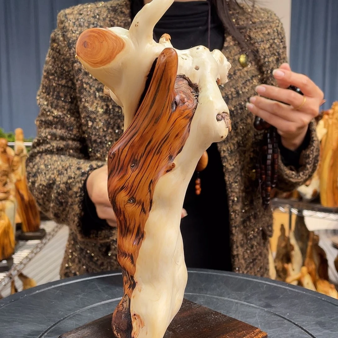柏木（崖柏）随型艺术根雕