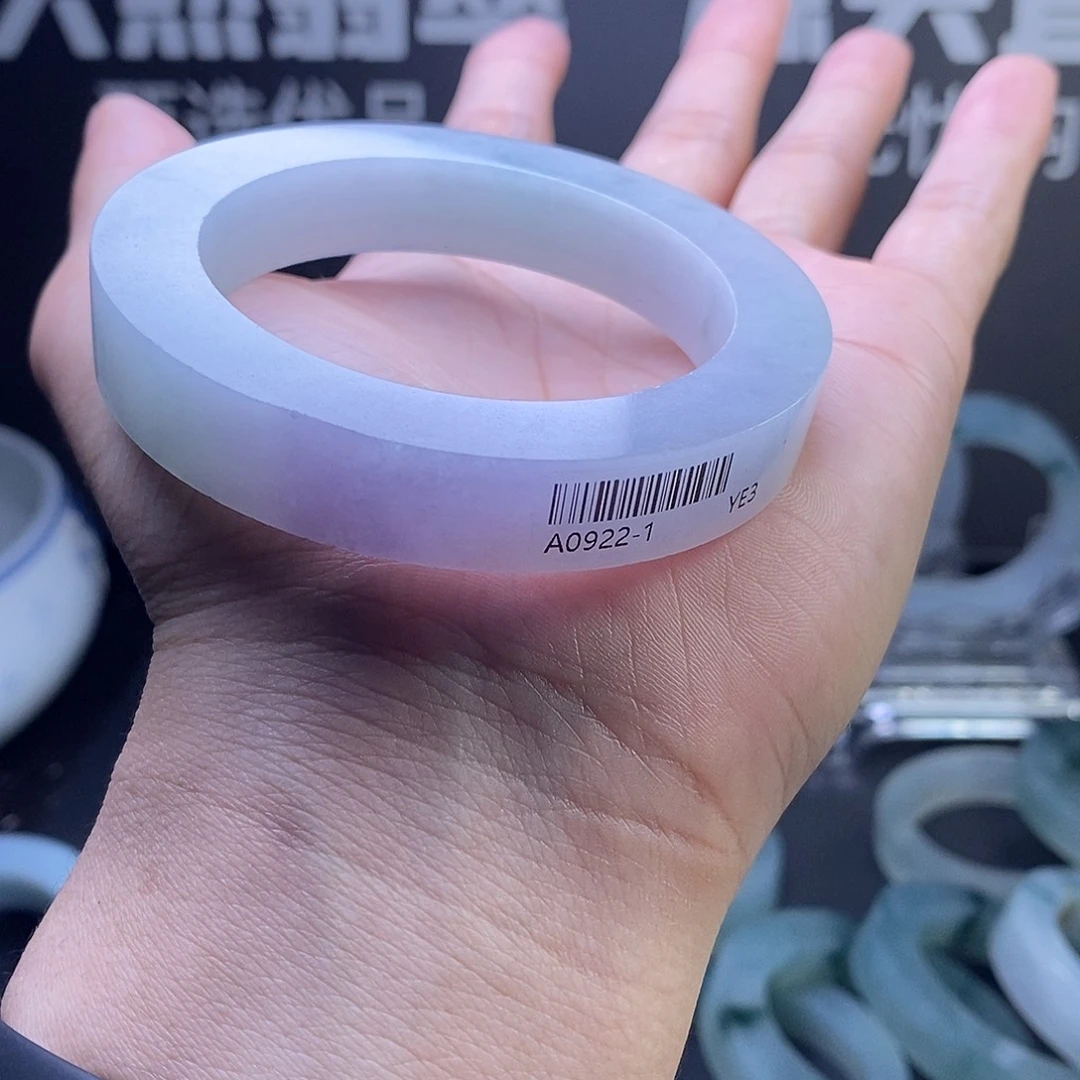 满***满未镶嵌毛胚定制翡翠发一个