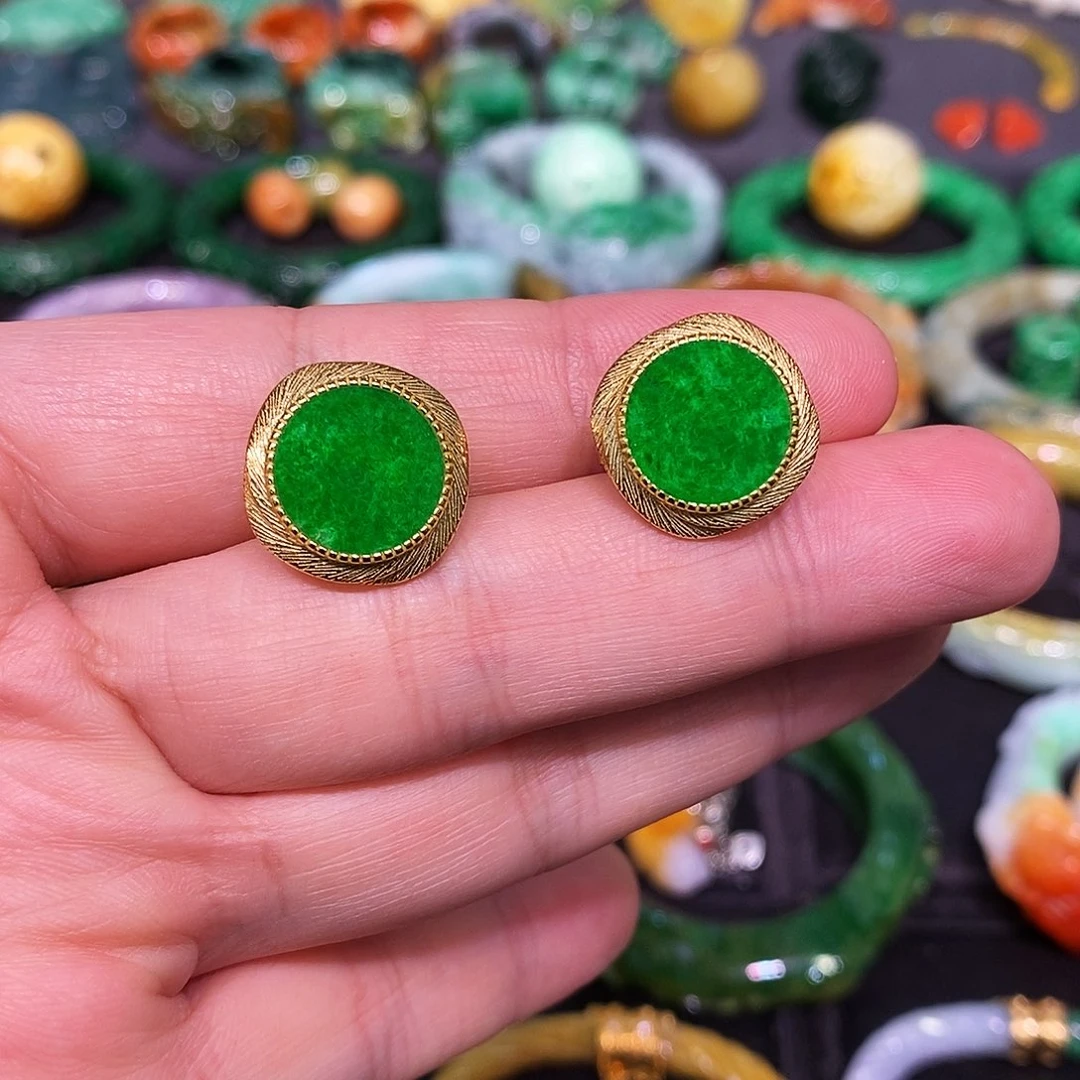 翡翠未镶嵌耳饰翡翠