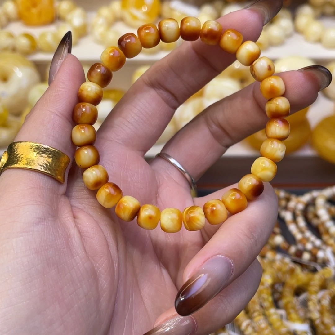 琥珀未镶嵌手链7.5mm满沁