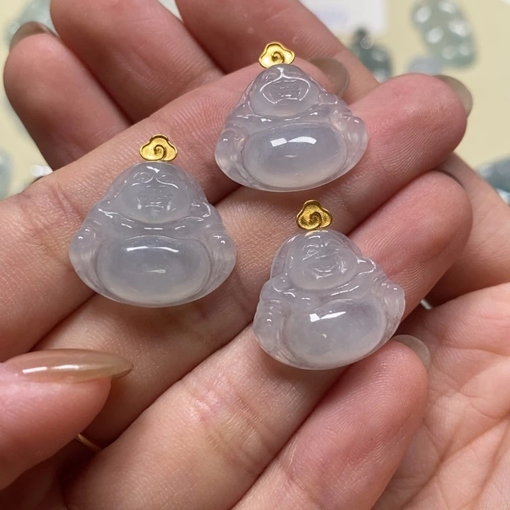 翡翠18K金镶嵌颈饰小佛公