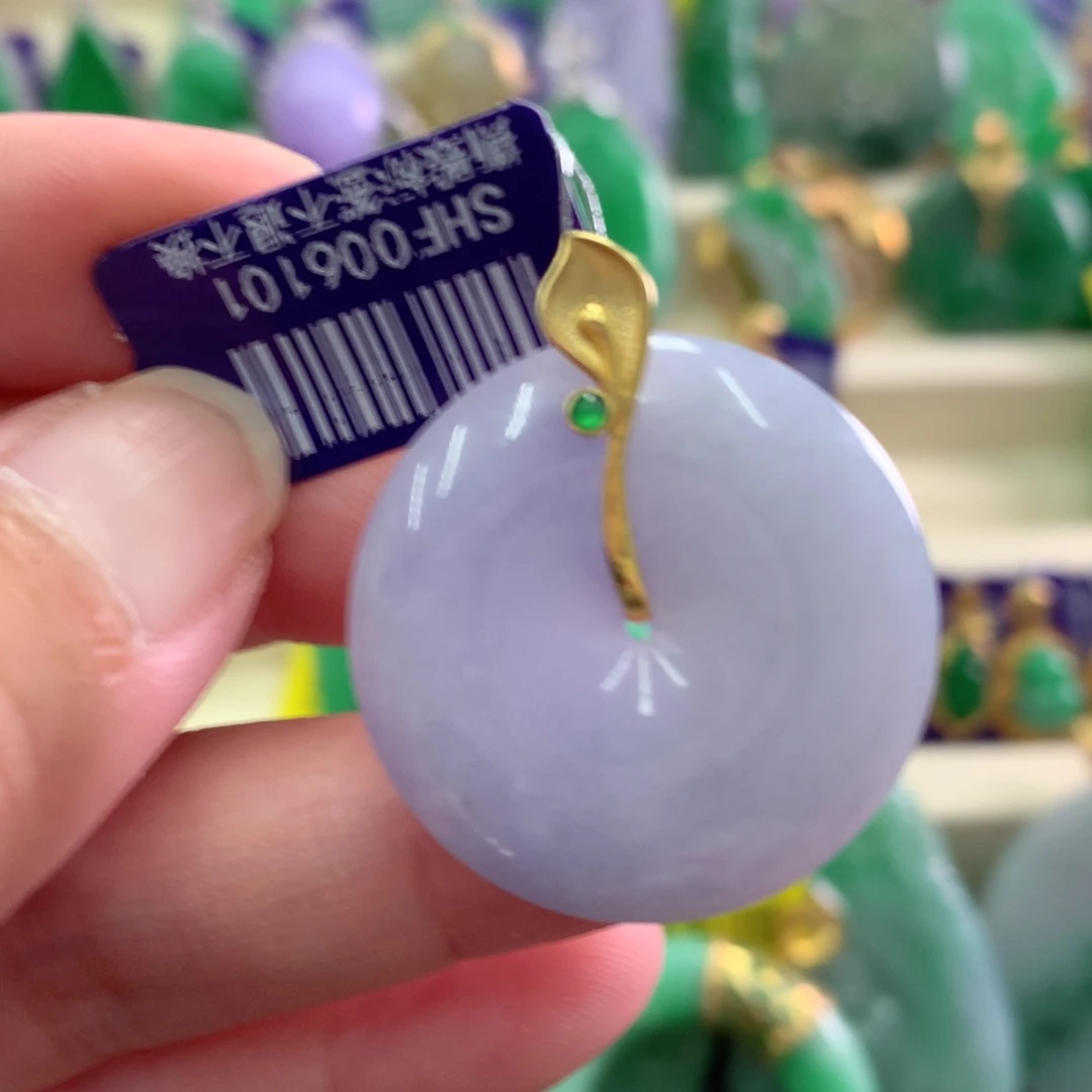 吊坠(不含链)18K金镶嵌翡翠