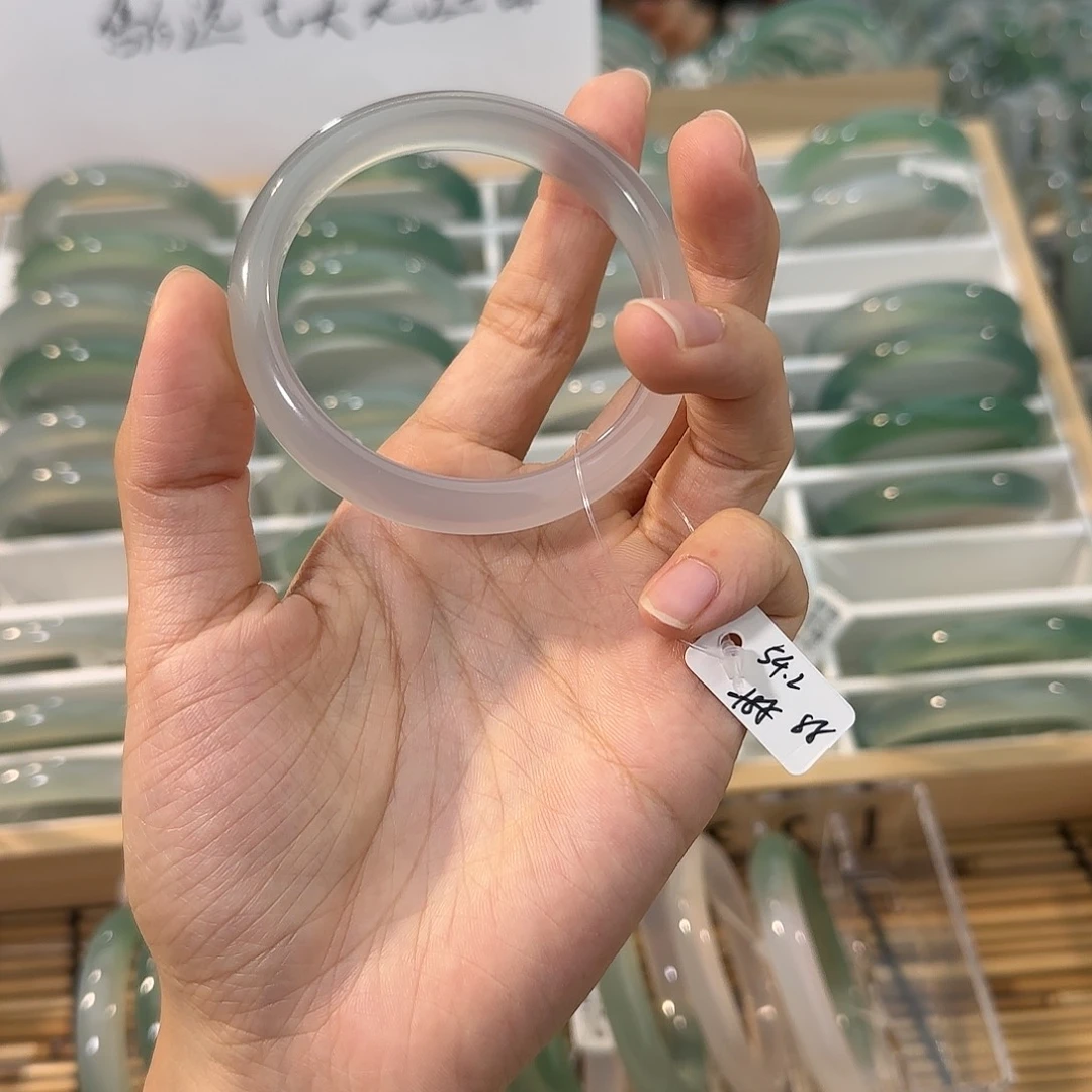 玛瑙/玉髓未镶嵌手镯圈口54.2
