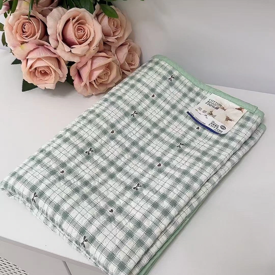 保暖绗缝四季双面生理垫（70*100）