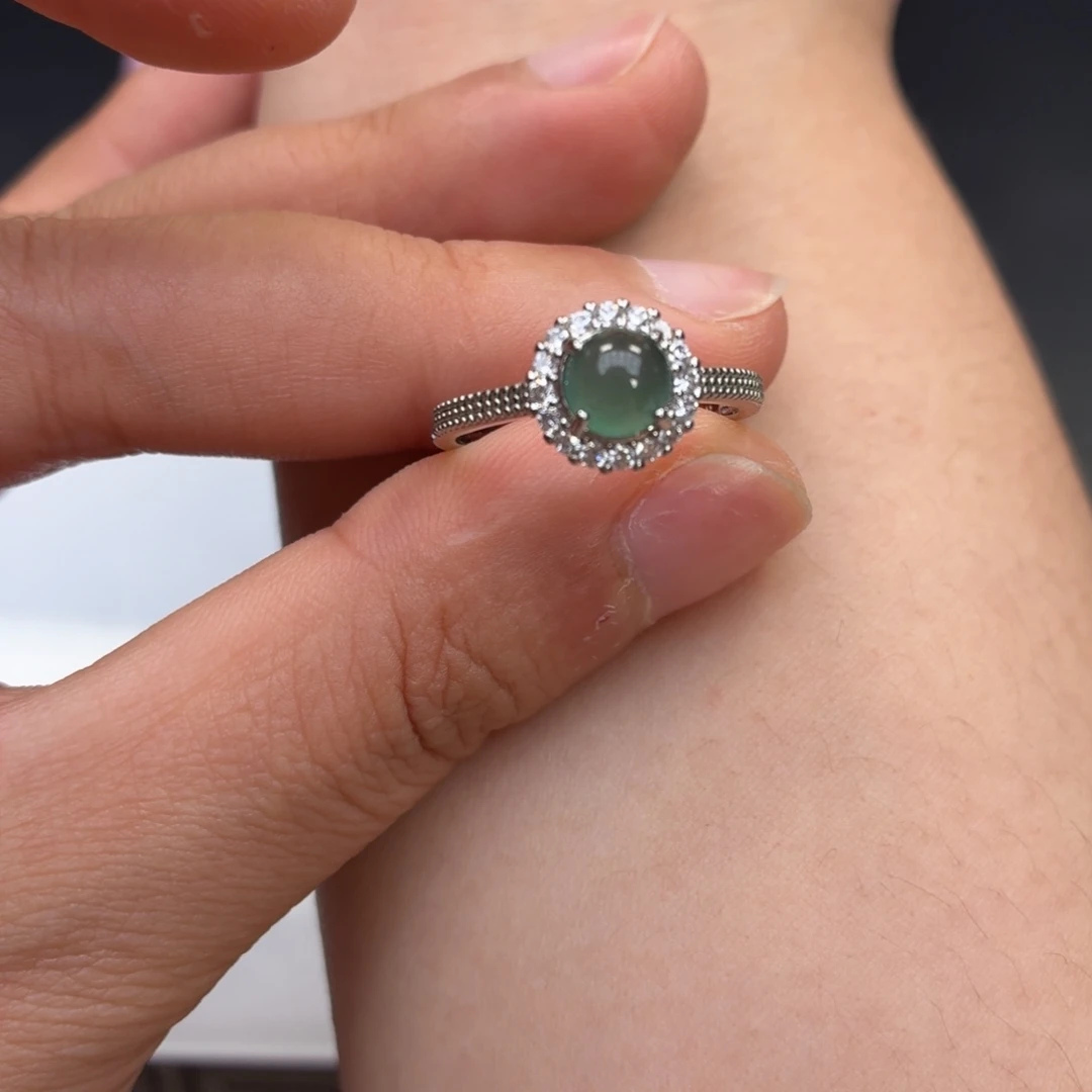 翡翠未镶嵌颈饰戒指福利