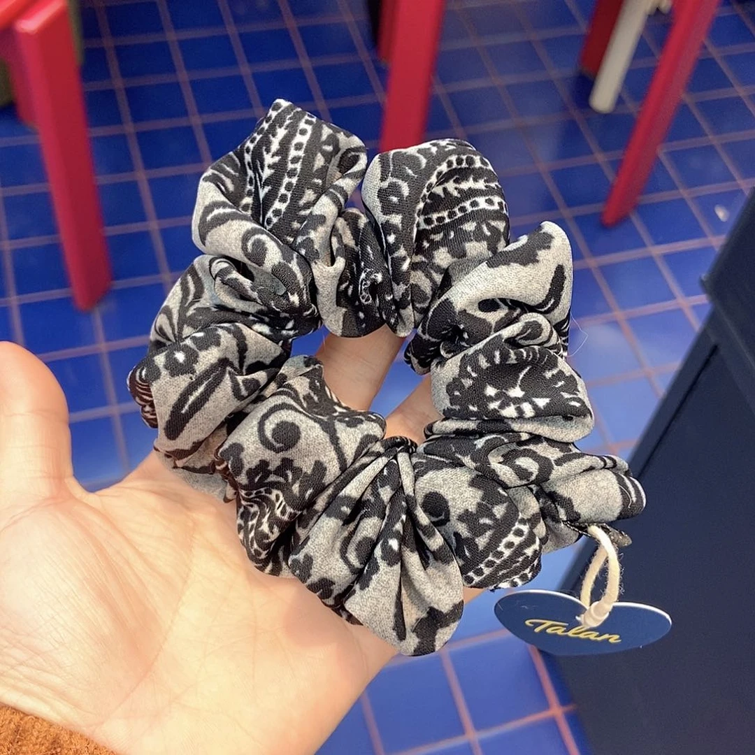 布艺铁合金新款布艺发圈