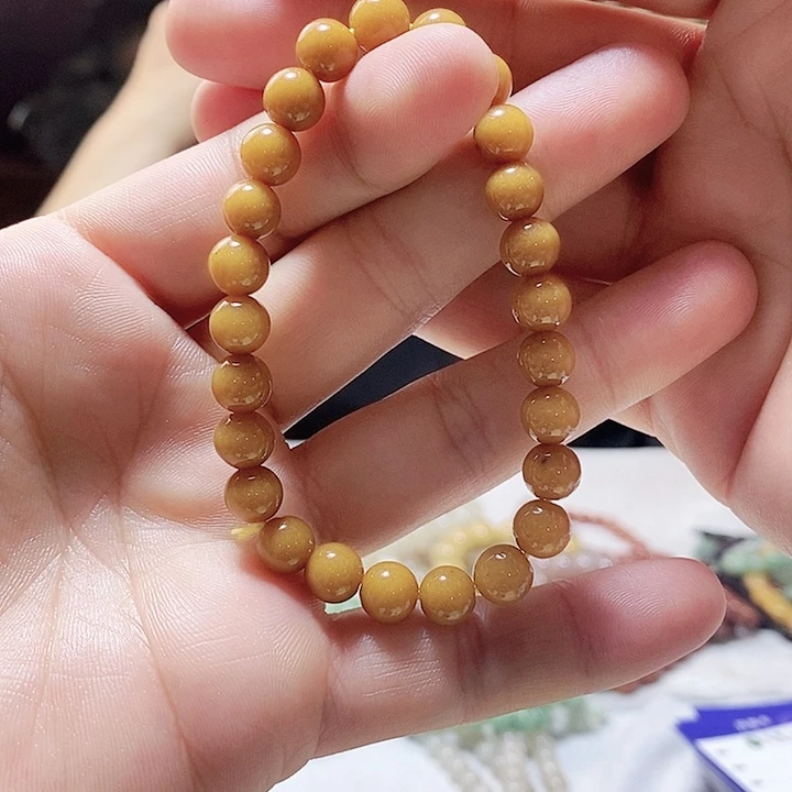 密玉（石英质玉）未镶嵌颈饰
