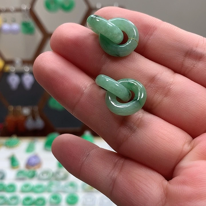 翡翠未镶嵌耳饰天然翡翠