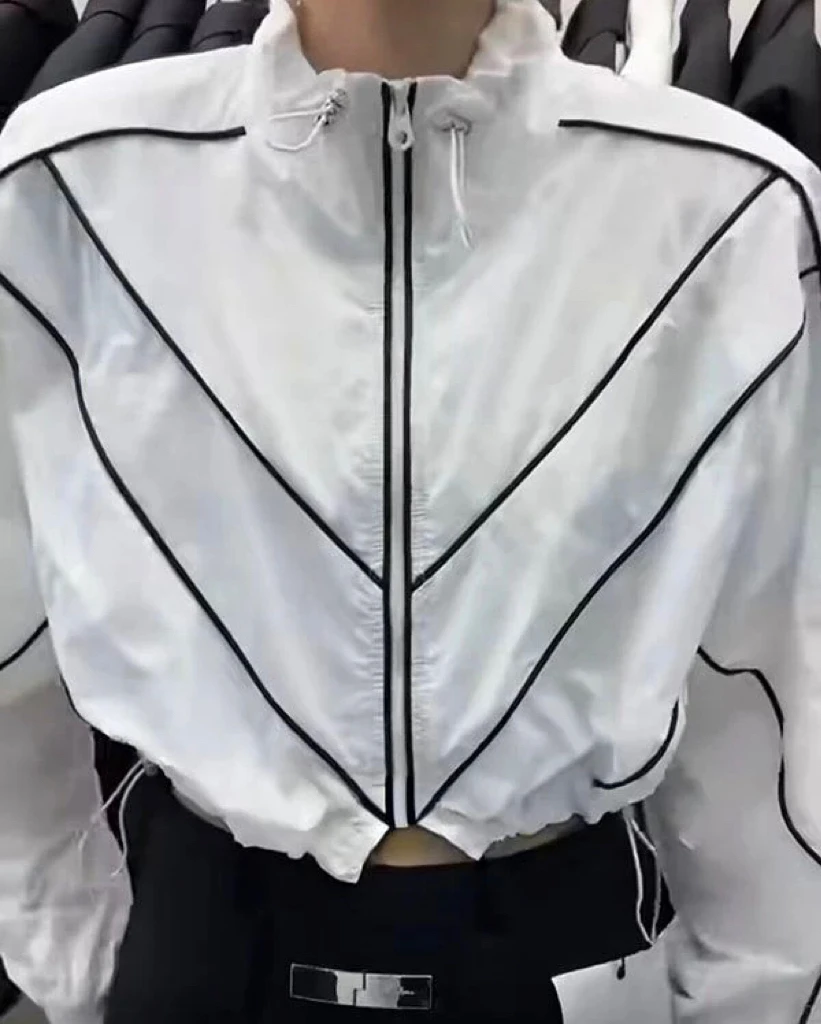 外套   运动机能