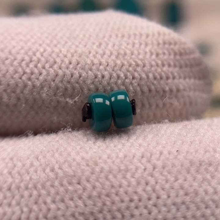 未镶嵌绿松石珠宝奇石直切对珠4.5mm福利款AA1035