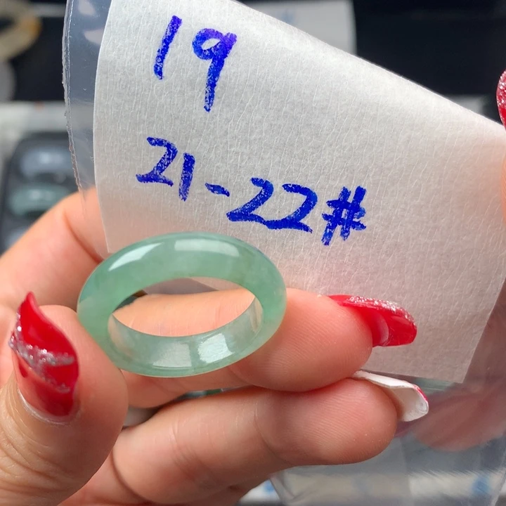 简****定制翡翠未镶嵌戒圈