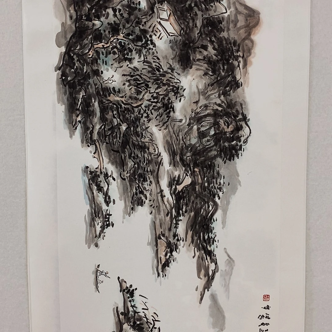 国画书画作品多次在国内外大展并获奖