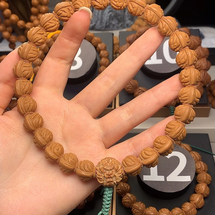 桃核吊坠龙头手持13尺寸