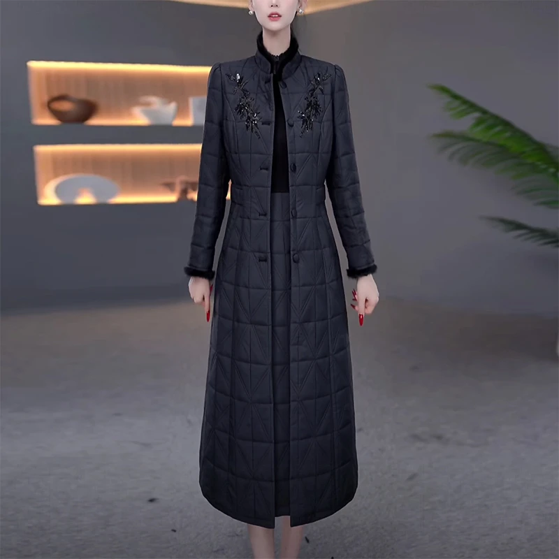 冬季新款保暖加厚轻奢新中式百搭显瘦修身遮肚子中长大衣＋连衣裙-