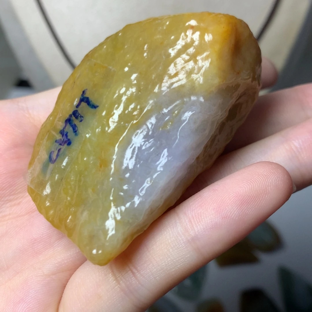 翡翠未镶嵌颈饰吊坠