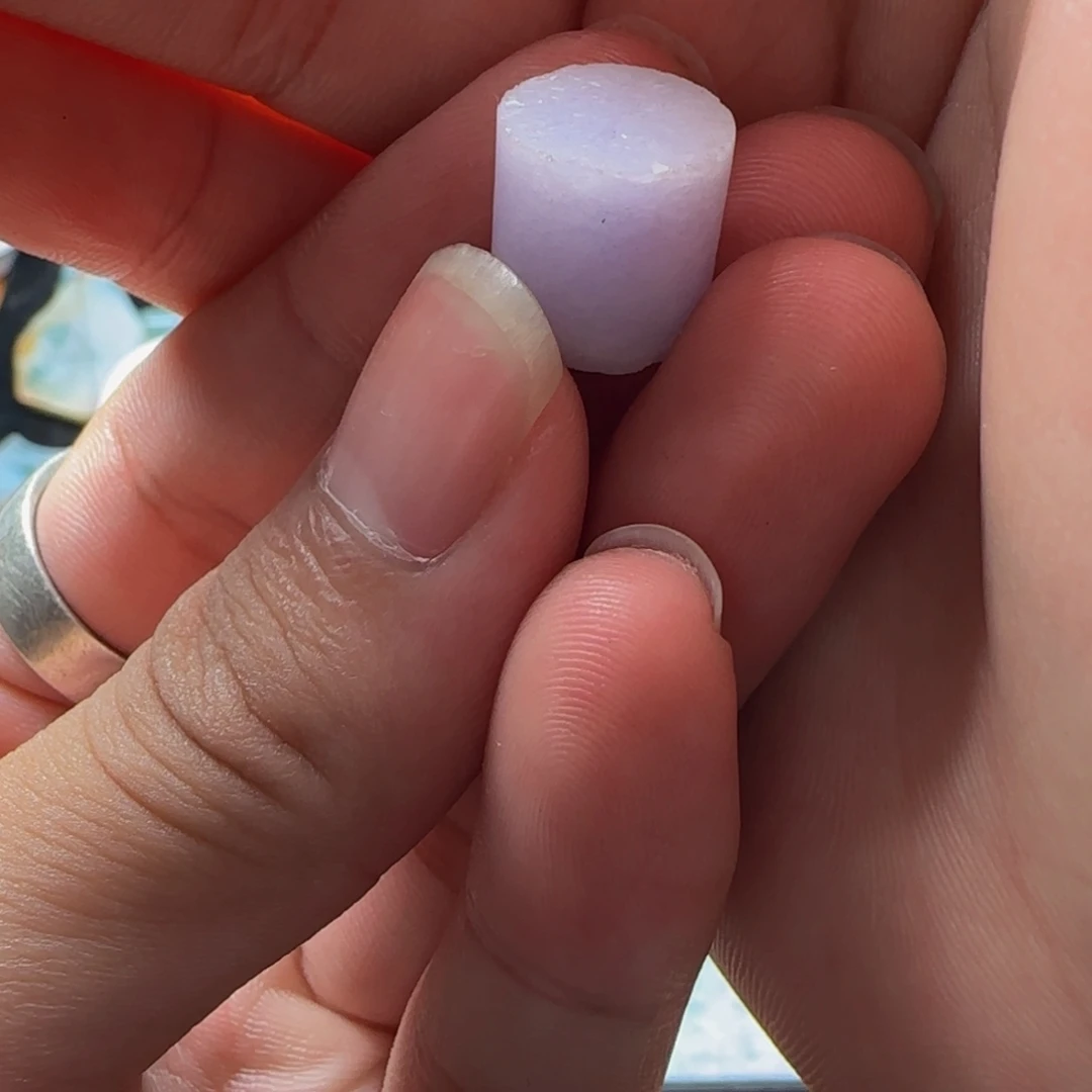 江***生定制翡翠未镶嵌包工桶珠