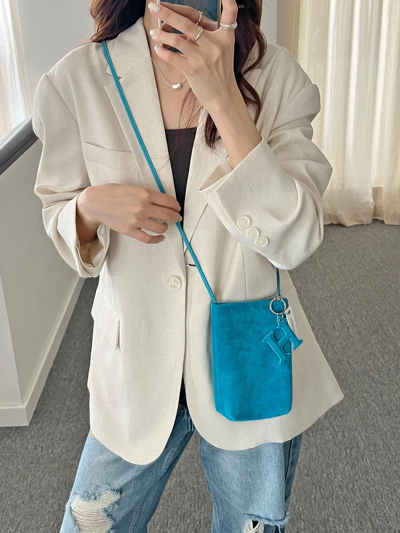 真皮手机包2025秋冬新款磨砂牛皮复古迷你零钱包单肩斜挎小包包潮