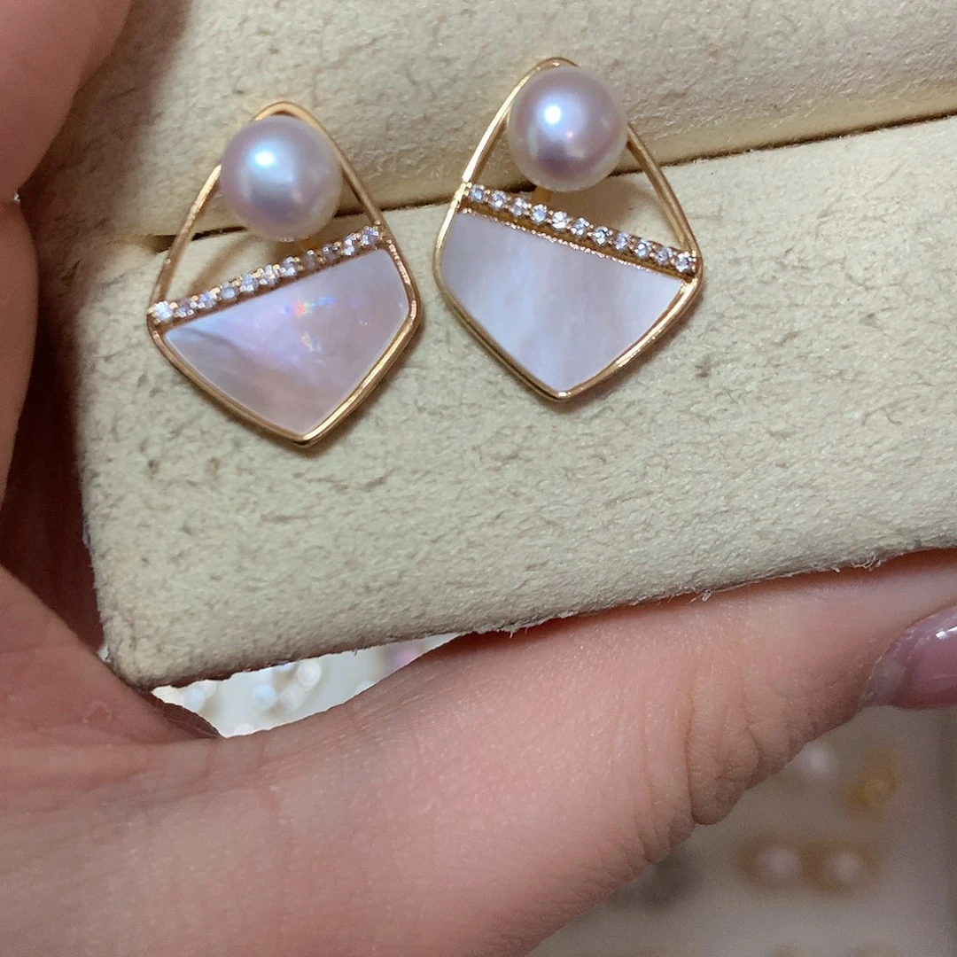 淡水珍珠耳饰合金