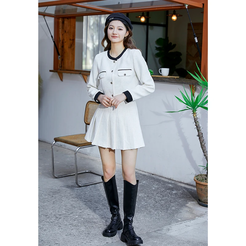 朵以2025春小香风套装女百褶裙短外套上衣两件套39BC831117