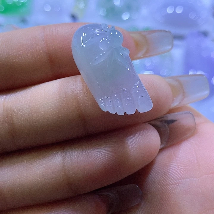颈饰未镶嵌翡翠天然翡翠A货吊坠
