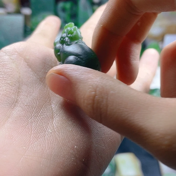 未镶嵌和田玉挂件