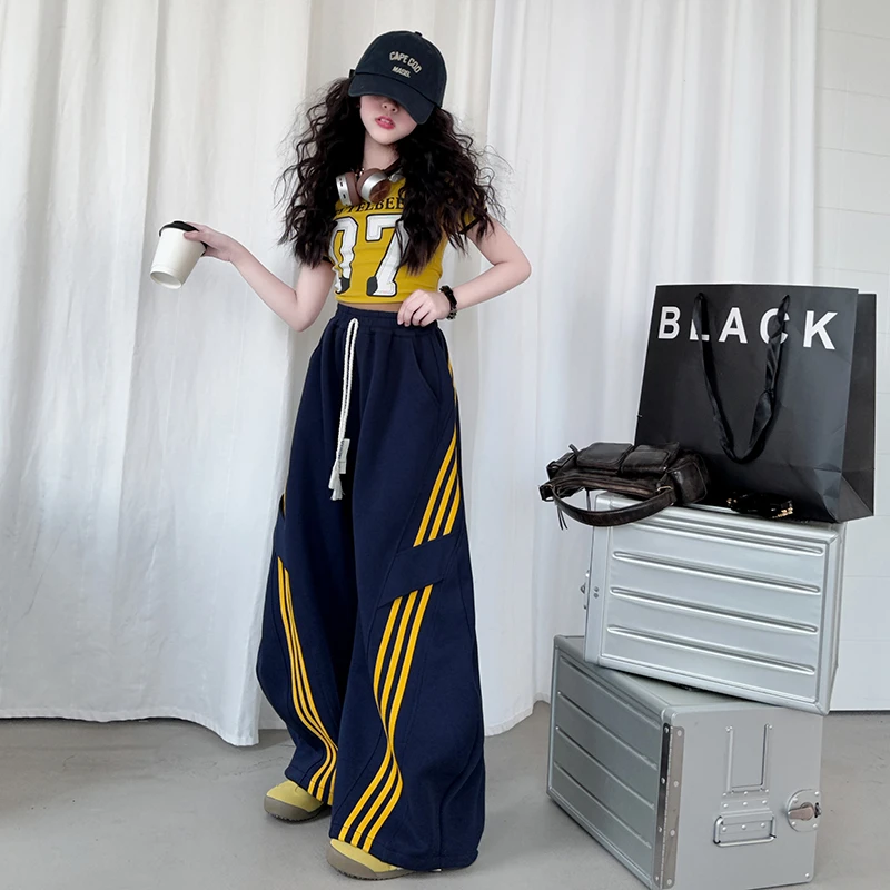 女童夏季套装潮牌美式字母短袖个性设计感弯刀运动卫裤炸街两件套