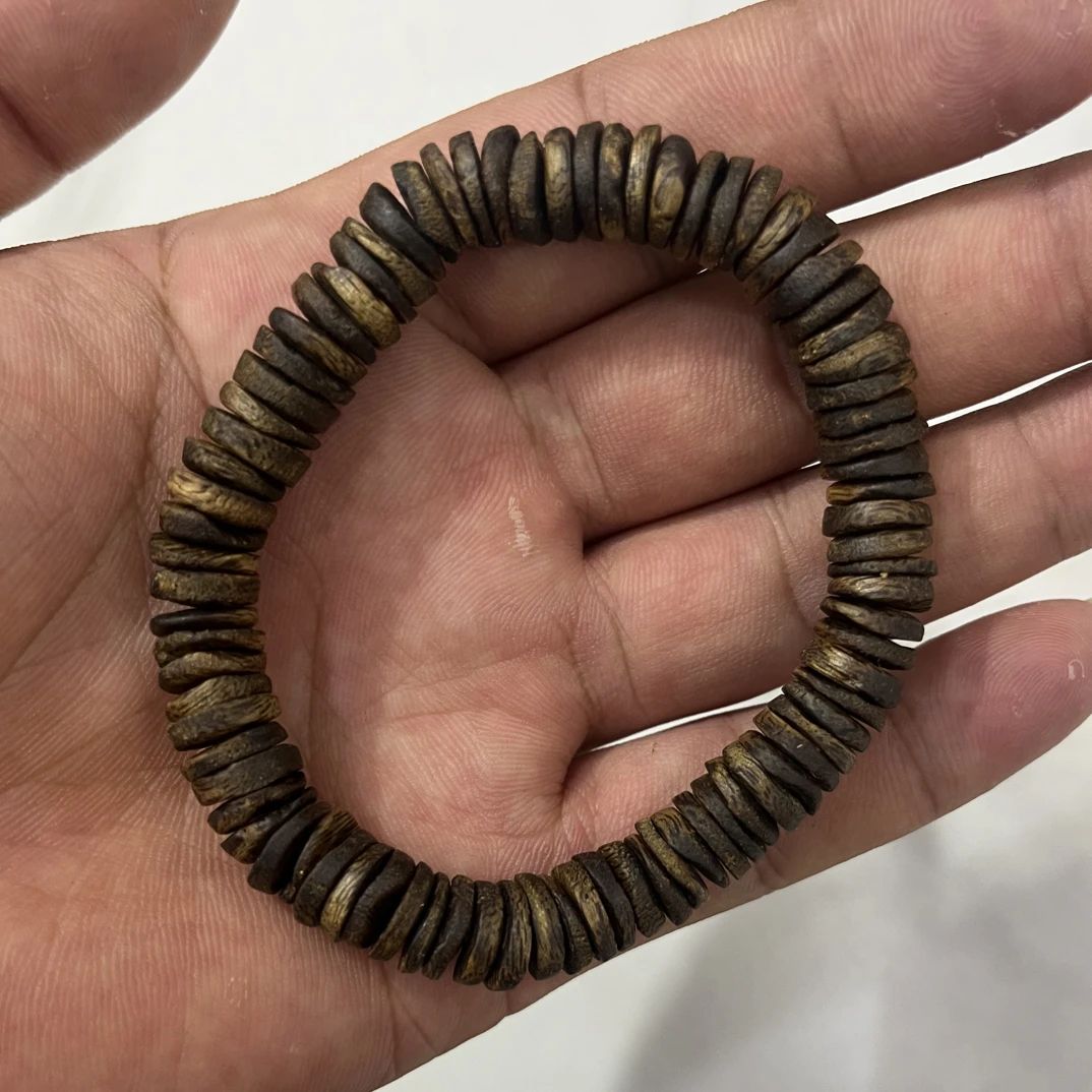 沉香【乌身圆叶】高品质片片珠1.0单圈12g多样性发一