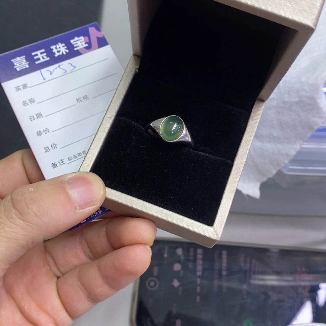 岫玉银S925镶嵌戒指180蛋面特价