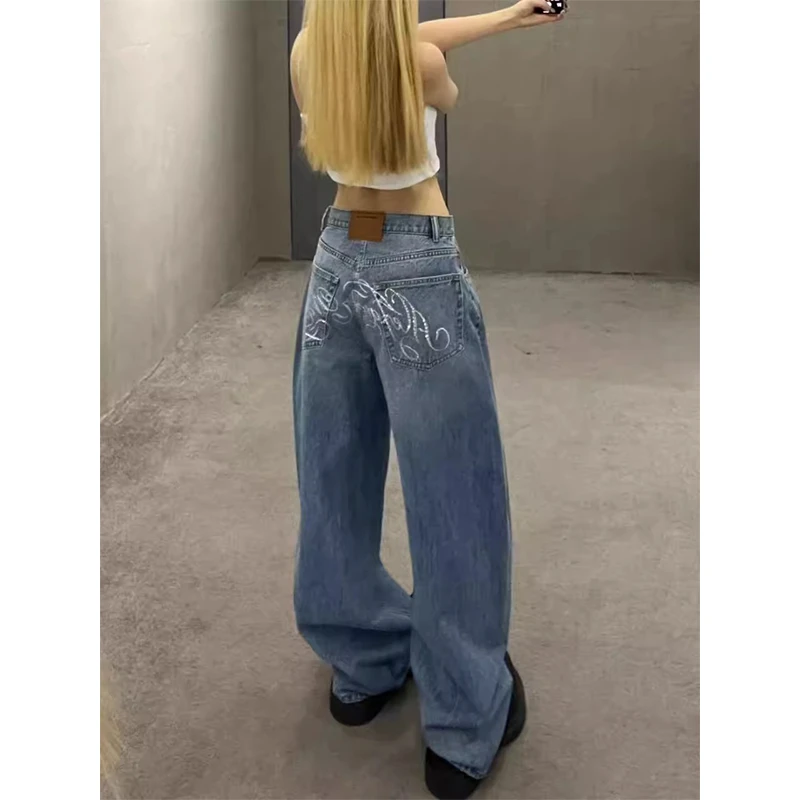 美式复古烫钻弯刀牛仔裤女秋季高腰宽松直筒阔腿梧桐拖地镰刀裤子
